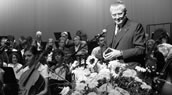 Otto Schily hielt die Festrede beim Sitftungsfestakt der Musikschule Iserlohn. 