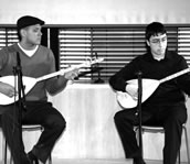 In Berlin und Nordrhein-Westfalen ist die türkische Baglama bereits Wettbewerbsinstrument bei „Jugend musiziert“. Foto: Deutscher Musikrat