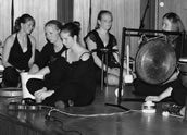 Schüler des Coppernicus-Gymnasiums spielen ihr Werk. Foto: LMR-Hamburg