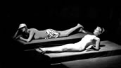 Frauen unter sich: eine Szene aus Hans-Peter Jahns Theater mit Gesang „Alles klar“. Foto: Charlotte Oswald