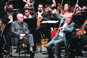 Sprechen und Nachdenken über Musik: Pierre Boulez und Daniel Barenboim in der „Schule des Hörens“ mit dem West-Eastern Divan Orchestra