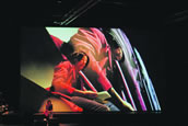 Donaueschinger Musik-Filmtage: Salome Kammer in dem Suchspiel Ortswechsel fr Live-Video, Film und Musik von Edgar Reitz und Johannes Kalitzke, zu unserem Donaueschingen-Bericht auf den Seiten 37/38. Foto: Charlotte Oswald